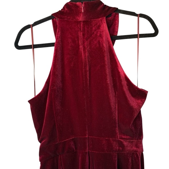 Belle Badgley Mischka Burgundy Halter Sheath asymmetrical Cocktail Dress. Size 6 - Picture 10 of 16